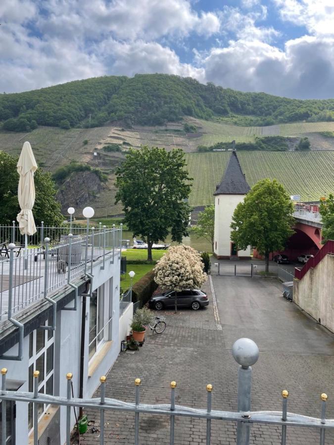 Gästehaus&Weingut Clüsserath-Weiler Trittenheim Exterior foto